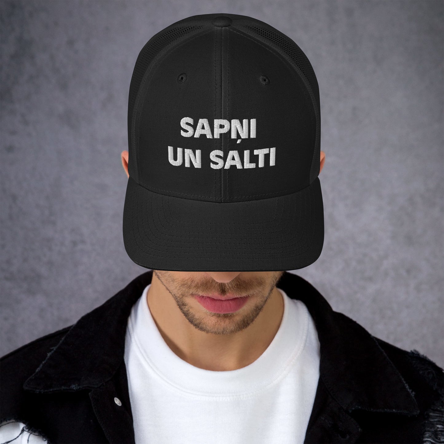 Sapņi un Salti Parasts Kepons