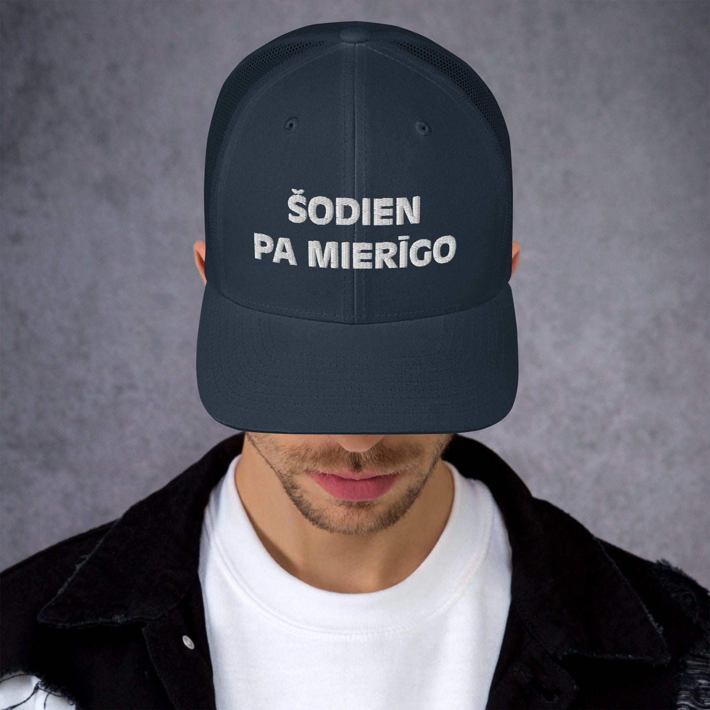Šodien pa mierīgo Parasts Kepons
